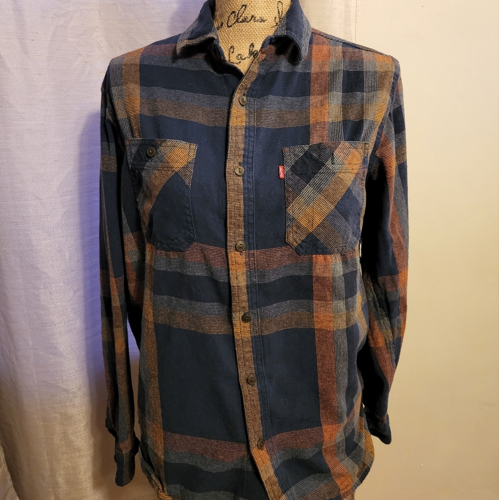 Levis flannel